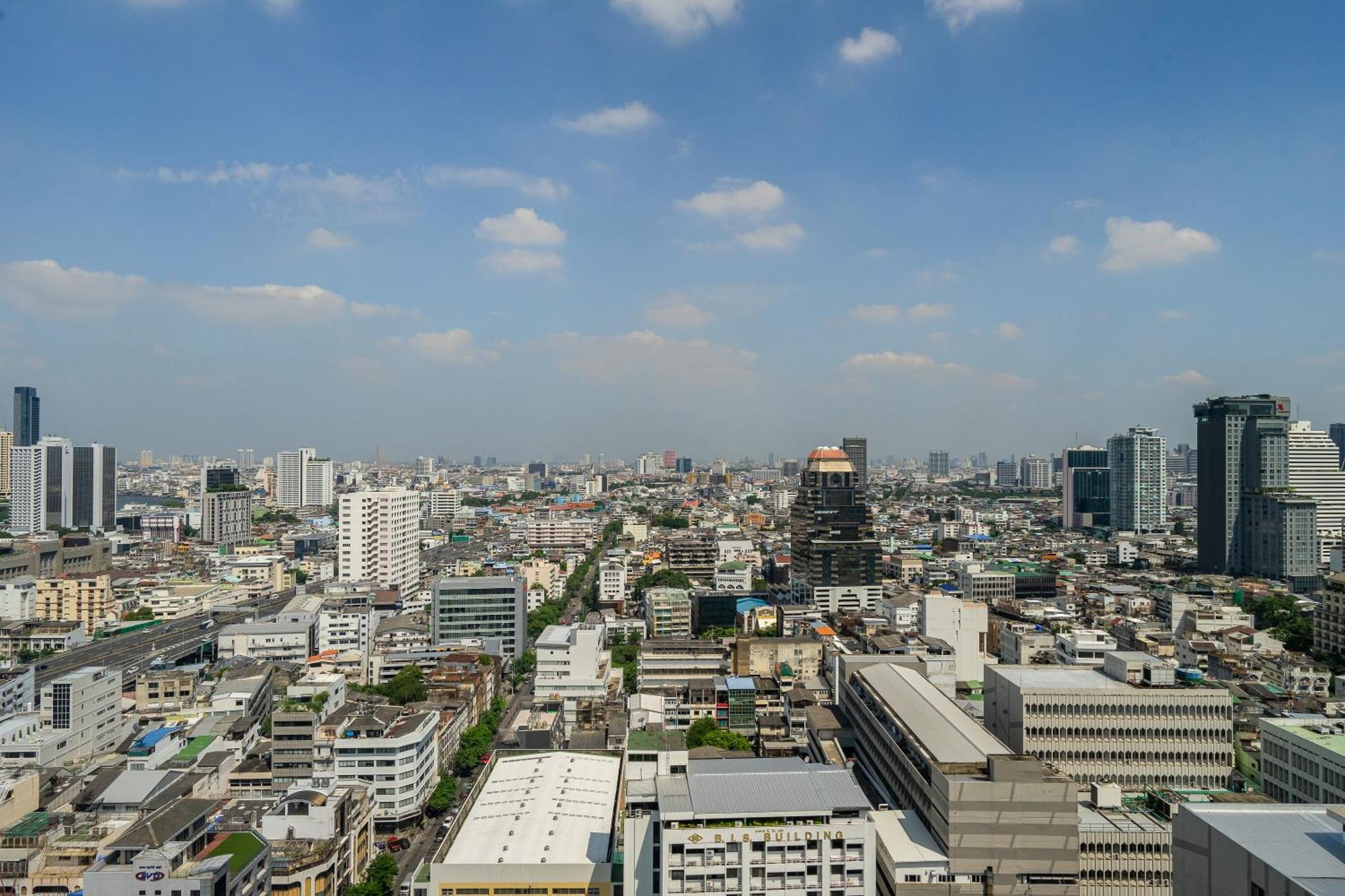 Holiday Inn Bangkok Silom By Ihg Esterno foto