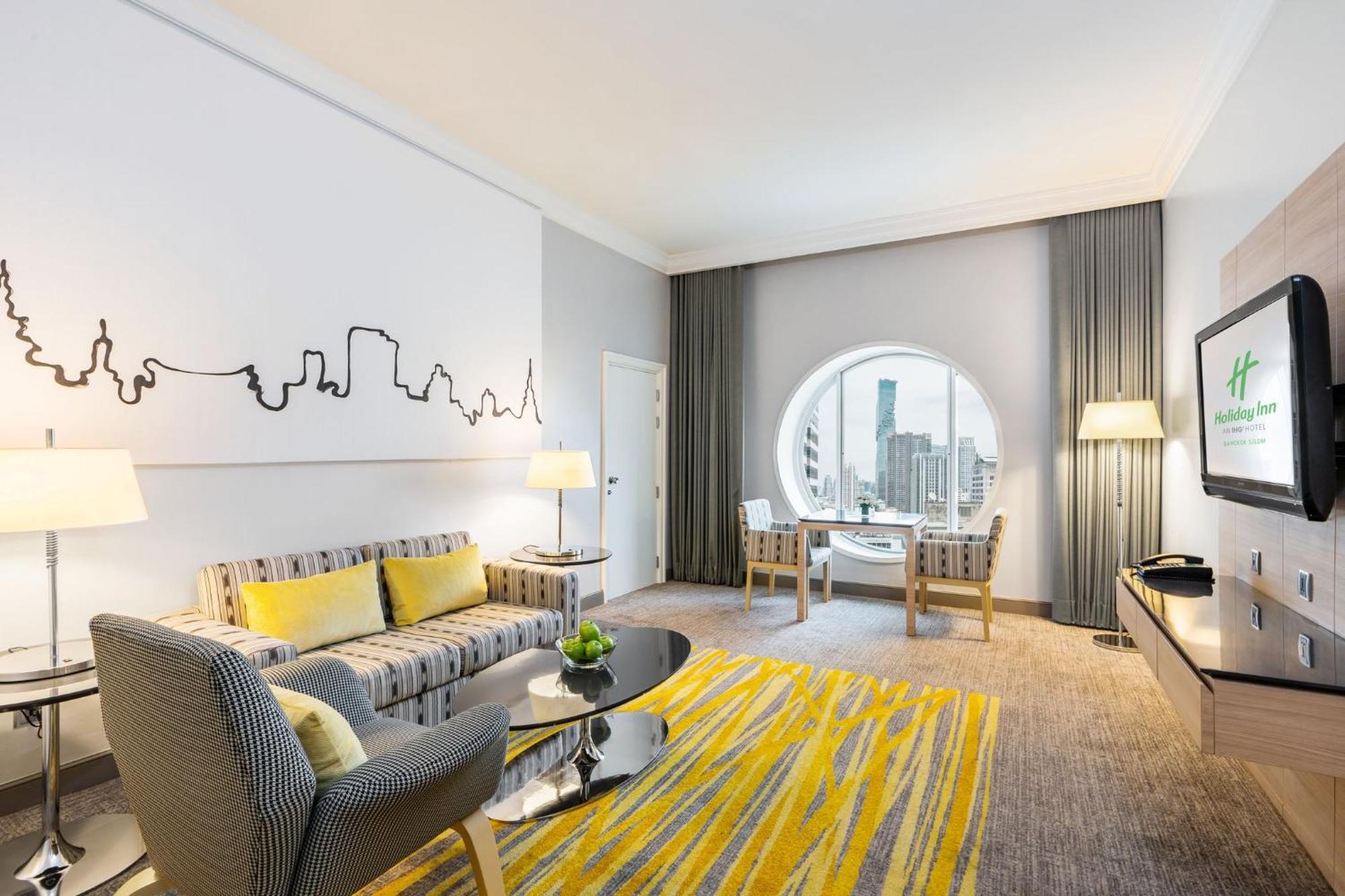 Holiday Inn Bangkok Silom By Ihg Esterno foto